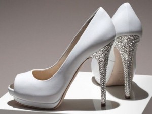 bride-shoes-collection-2012-520x390